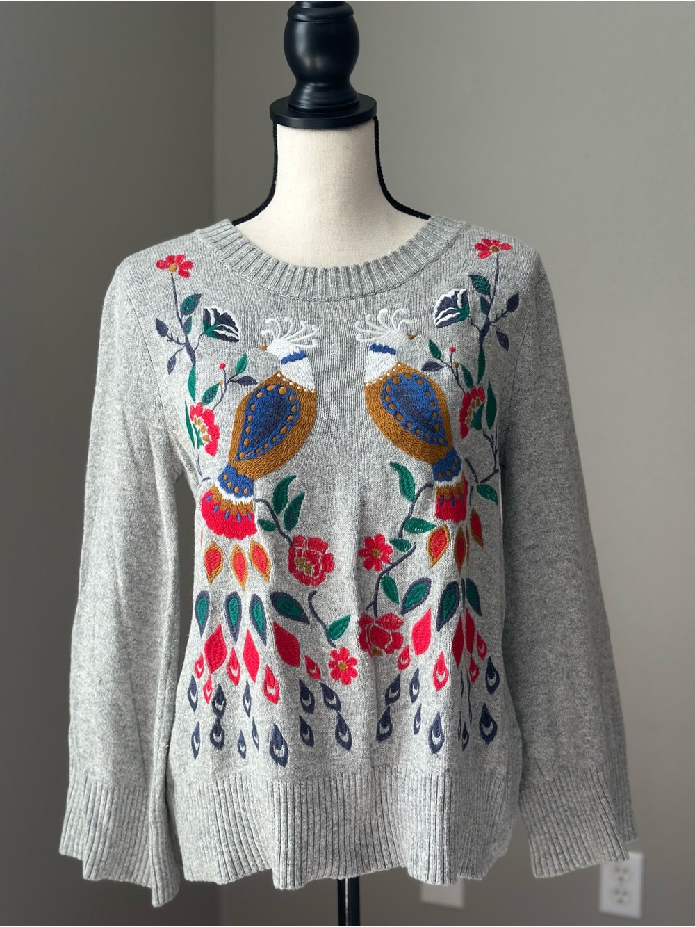 LOFT Gray Crewneck Knit Sweater Embroidered Birds Floral Parisian Bell Sleeves